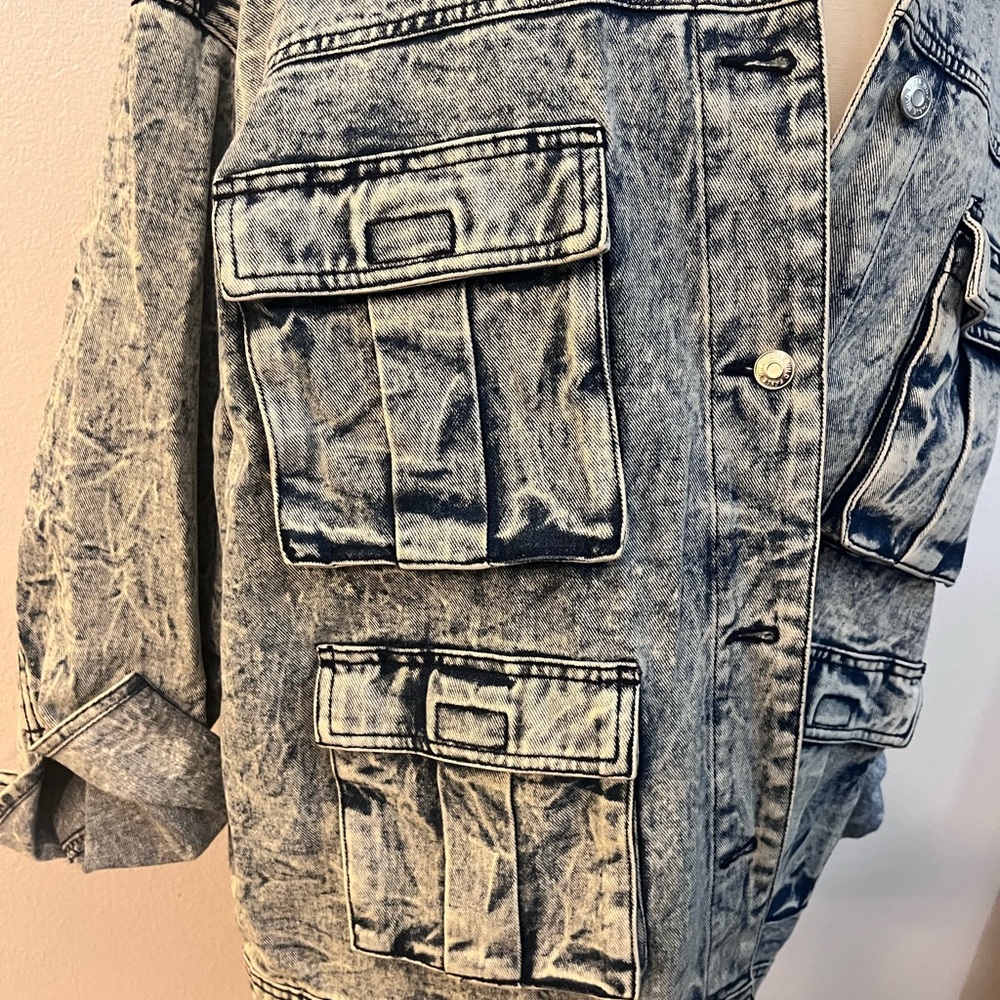 Wild Fable Vintage Wash 90’s utility jean jacket - Picture 2 of 6